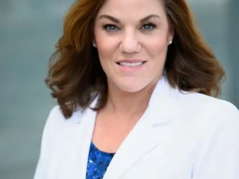 UCLA Nursing lecturer Kathryn Cronin