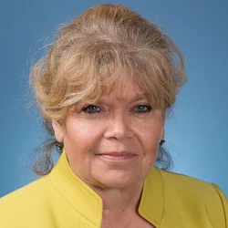 Felicia Hodge
