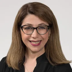 Roya Amjadi